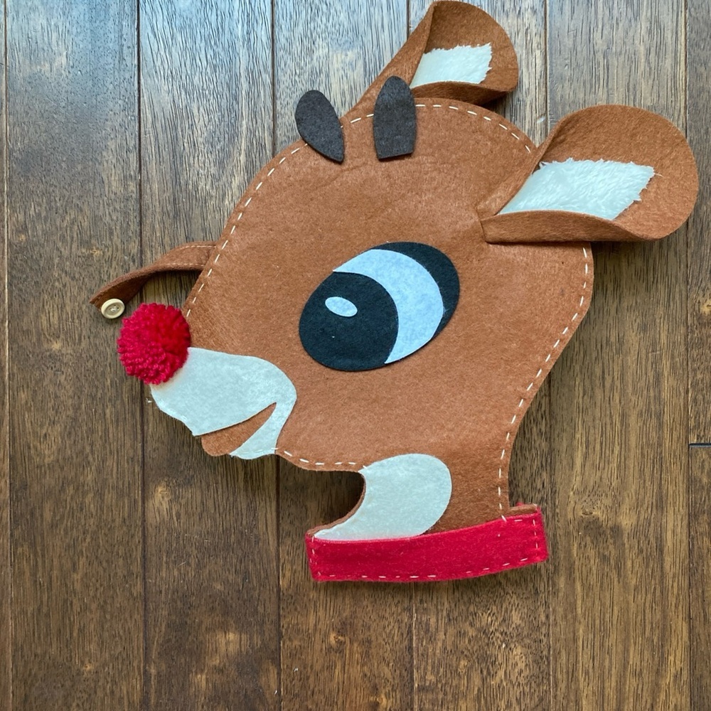 Pottery Barn Kids Rudolph The Red Nosed Reindeer Felt  Chairbacker